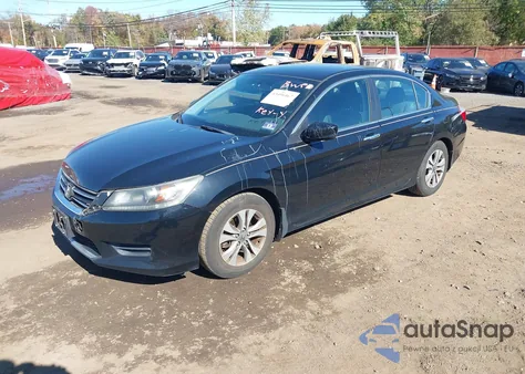 2015 Honda Accord Lx z USA, uszkodzony, nr VIN 1HGCR2F31FA158304